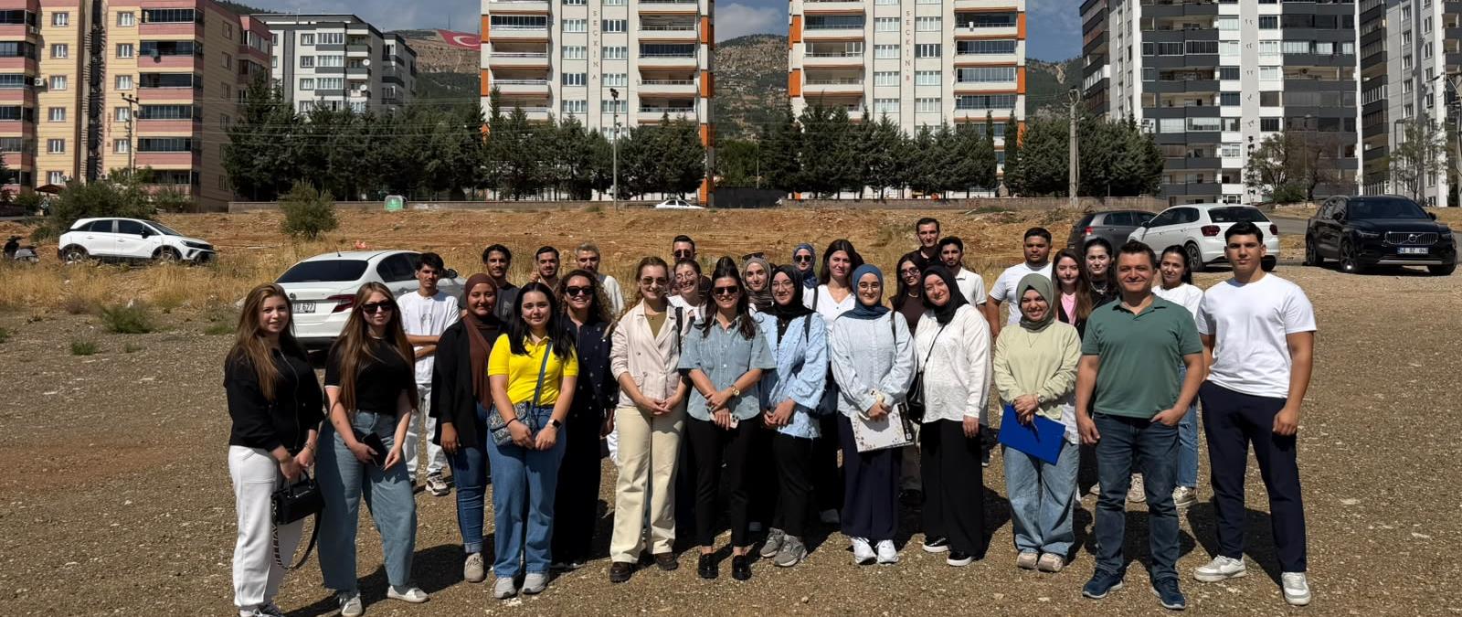 Proje-III Dersi Kapsamında Arazi Gezisi Gerçekleştirildi